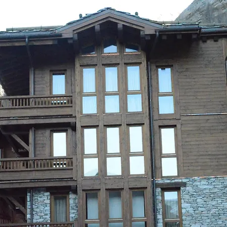 Magnifique Au Centre De Val-d'isere, Proche Pistes Et Commerces - Fr-1-519-1 Apartment